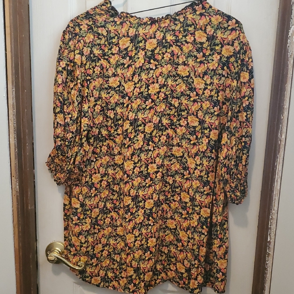 Terra & Sky Orange and Blue 3/4 Sleeve Relaxed Blouse - Picture 3 of 4